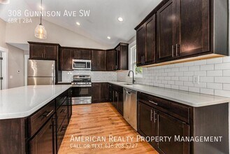 308 Gunnison Ave SW in Grand Rapids, MI - Building Photo - Building Photo