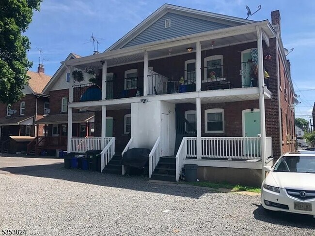 15 Church St-Unit -15A in Bound Brook, NJ - Building Photo - Building Photo