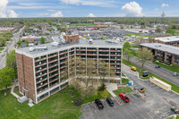 Adlai Stevenson Gardens in Joliet, IL - Building Photo - Building Photo