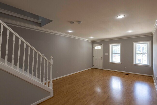 2803 Indiana Ave in Baltimore, MD - Building Photo - Building Photo