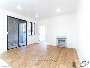 1091 Foxchase Dr in San Jose, CA - Building Photo - Building Photo