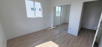 3918 Brighton Ave in Los Angeles, CA - Building Photo - Building Photo