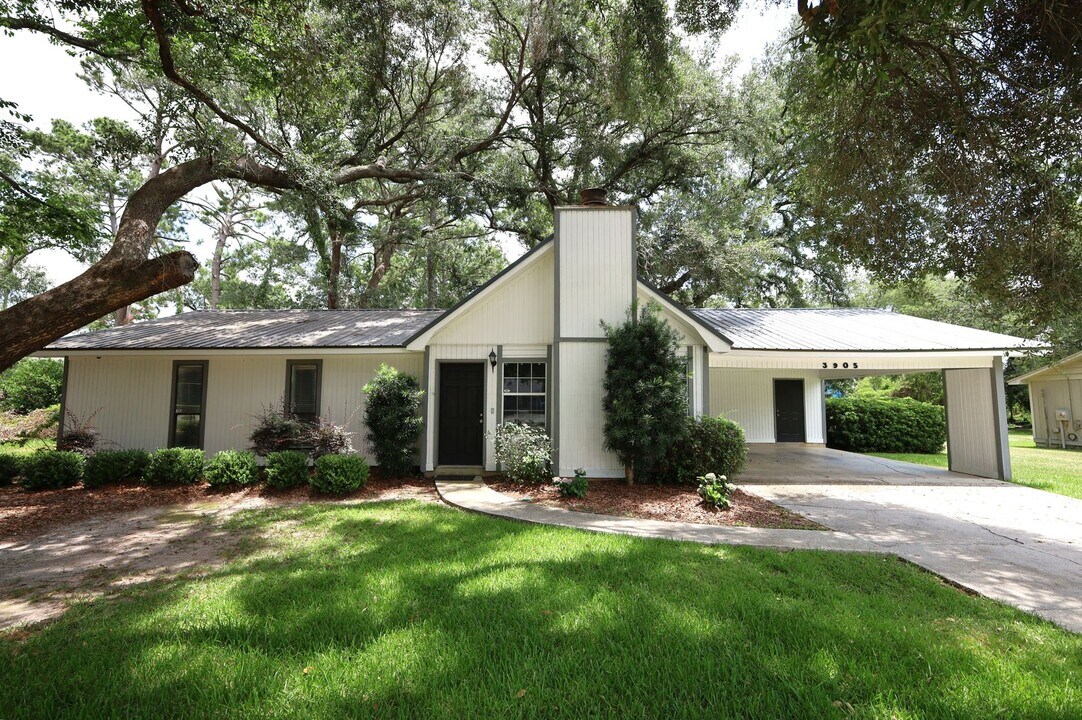 3905 Danube Cir in Valdosta, GA - Building Photo