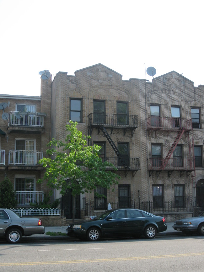 365 86th St in Brooklyn, NY - Foto de edificio - Building Photo