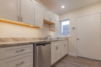 219 Waterman St in Providence, RI - Building Photo - Building Photo