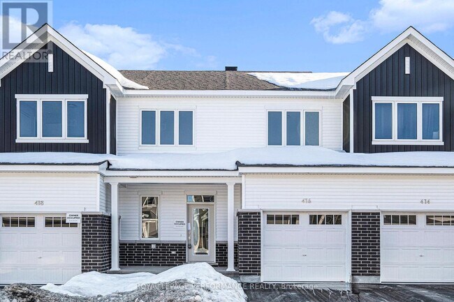 416 Epoch St in Ottawa, ON - Building Photo - Building Photo