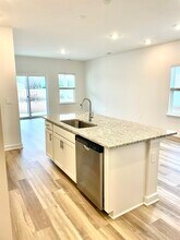 1073 Lauryn Oak Lp in Longs, SC - Building Photo - Building Photo