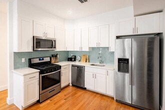 141 Beach St in Jersey City, NJ - Building Photo - Building Photo