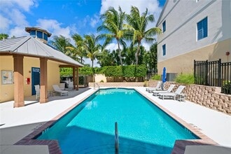 437 Juno Dunes Way in Juno Beach, FL - Building Photo - Building Photo