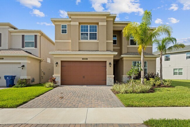 property at 32684 Tamarind Grv Ln