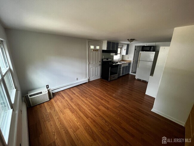 property at 31 Duclos Ln