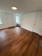 1809 Jefferson St in Bluefield, WV - Building Photo - Building Photo