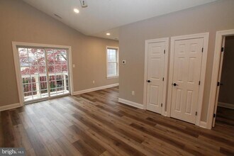 301 Edgeboro Dr in Newtown, PA - Building Photo - Building Photo