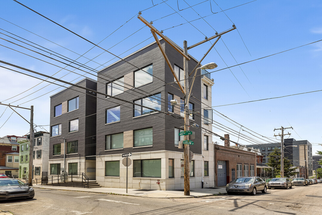 4100 Ludlow St in Philadelphia, PA - Building Photo