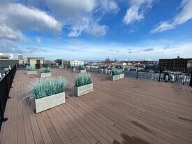 303 D St, Unit 3 in Boston, MA - Building Photo