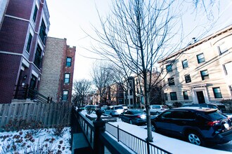 843 W Fletcher St in Chicago, IL - Building Photo - Building Photo
