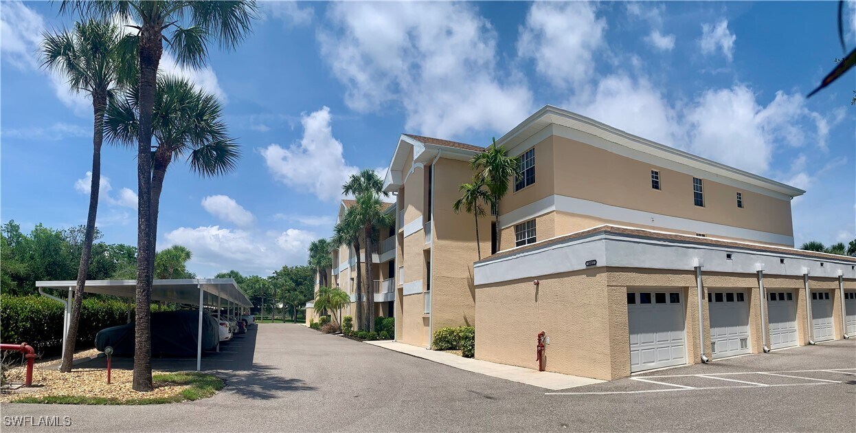 14401 Patty Berg Dr in Ft. Myers, FL - Building Photo
