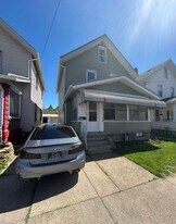 1221 E 26th St in Erie, PA - Building Photo