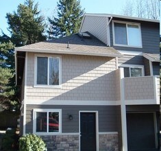 Twin Oaks in Portland, OR - Foto de edificio - Building Photo