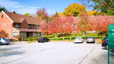 Beacon Commons in Pittsburgh, PA - Building Photo - Building Photo