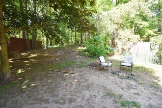 86 Thimbleberry Rd in Ballston Spa, NY - Building Photo - Building Photo