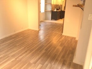 8518 S Givins Ct in Chicago, IL - Building Photo - Building Photo