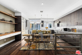 1400 N Fuller Ave-Unit -10 in Los Angeles, CA - Building Photo - Building Photo