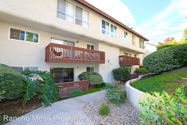 6151 Rancho Mission Rd in San Diego, CA - Building Photo - Building Photo