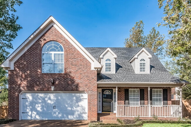 property at 1807 Meadowglen Cir