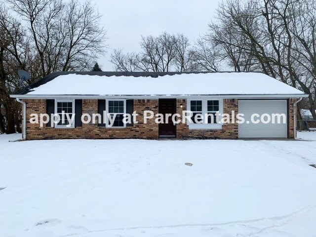 5921 Wixson Ct in Indianapolis, IN - Building Photo