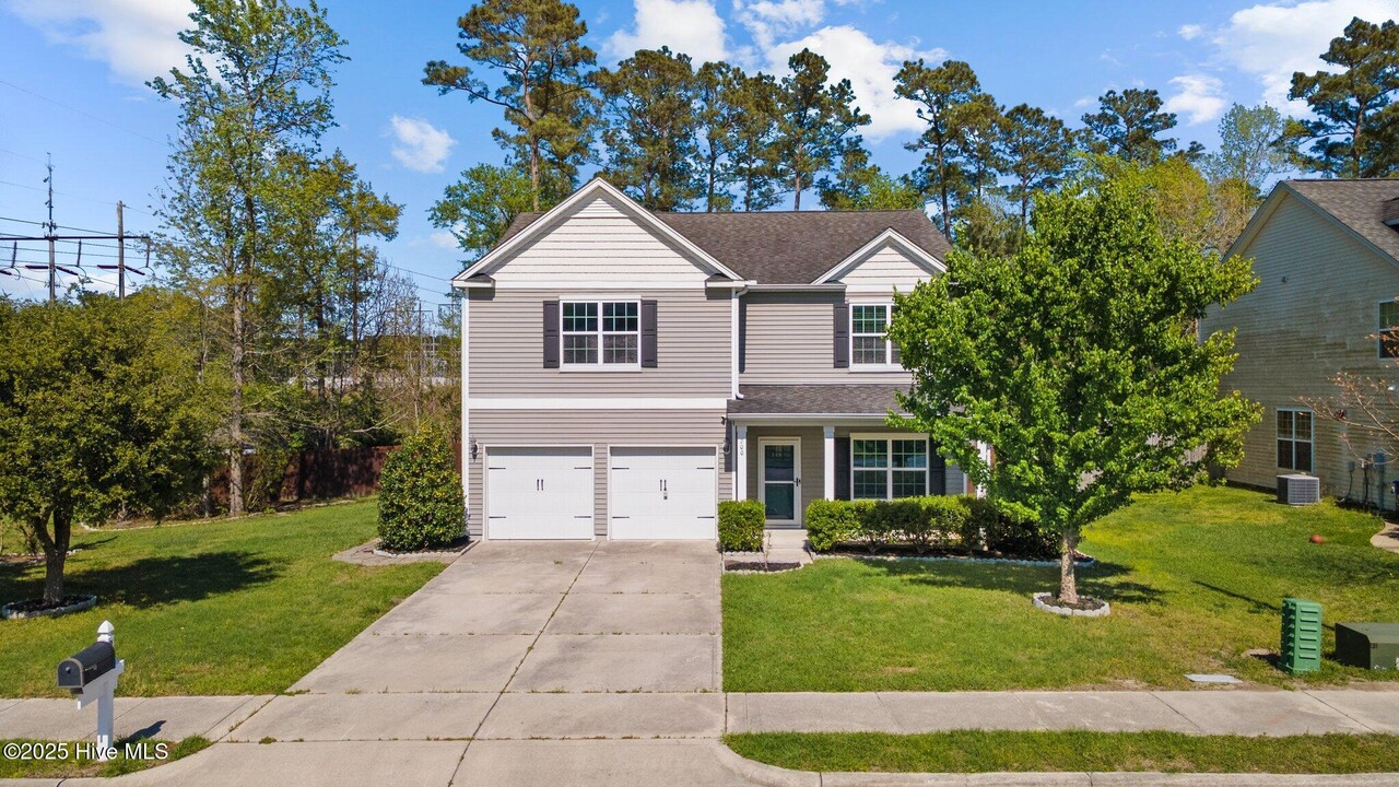 200 Mullholland Pl in Jacksonville, NC - Building Photo