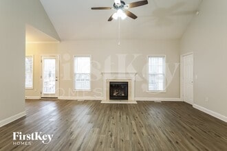 2215 Charles Towne Ct in Kannapolis, NC - Building Photo - Building Photo