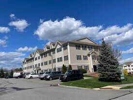 20 Sentinel Court in Manchester, NH - Building Photo