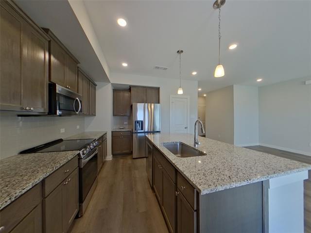 8120 Brookhaven Dr in McKinney, TX - Foto de edificio - Building Photo