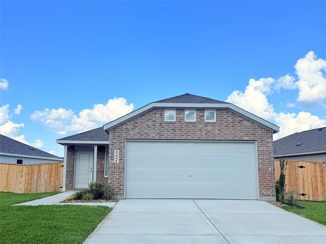 property at 17941 Valle Cupa Ln