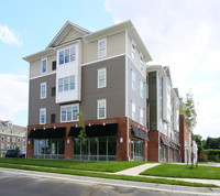 Merritt Station in Dundalk, MD - Foto de edificio - Building Photo