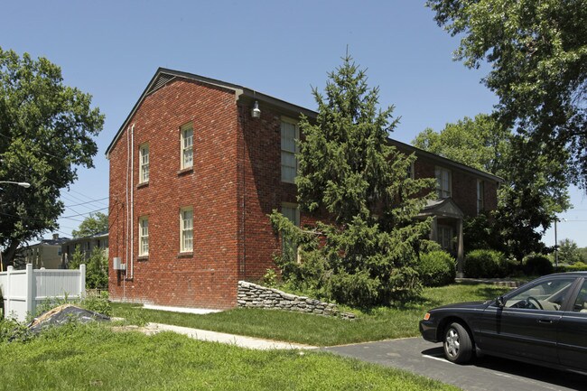 2916-2920 Abigail Dr in Louisville, KY - Foto de edificio - Building Photo