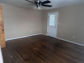 727 S Broad St in Lititz, PA - Building Photo - Building Photo