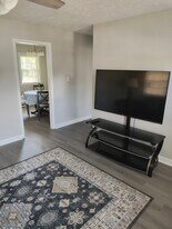 6231 Lansford Dr in Fayetteville, NC - Building Photo