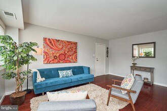 3340 S 28th St in Alexandria, VA - Building Photo - Building Photo