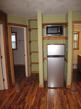 61716 U.S. Highway 26, Unit 2-Bedroom 10 in Brightwood, OR - Building Photo - Building Photo