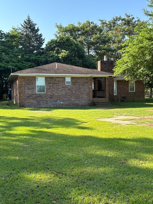 property at 743 Woodrow Rd