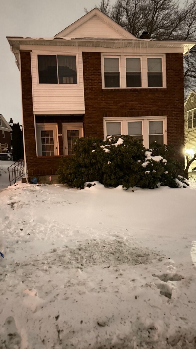 3612 Holland St, Unit 3612