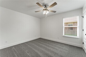 800 Lewis St in Pea Ridge, AR - Building Photo - Building Photo