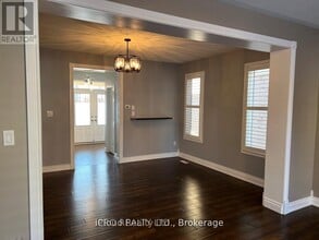 883 Pickersgill Crescent in Milton, ON - Building Photo - Building Photo