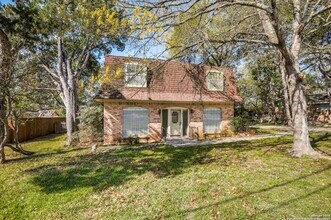 833 Timber Dr in New Braunfels, TX - Building Photo - Building Photo