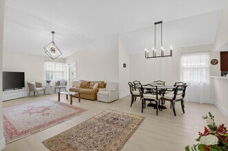 5328 Buckhead Cir in Boca Raton, FL - Building Photo - Building Photo