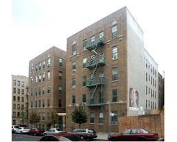 University Cluster Apartments