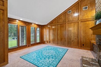 815 Millpond Dr in Sugar Land, TX - Building Photo - Building Photo