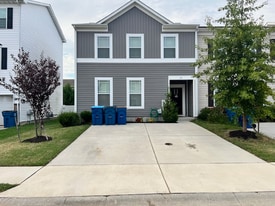 55 Pepperwood Dr in Wyoming, DE - Building Photo